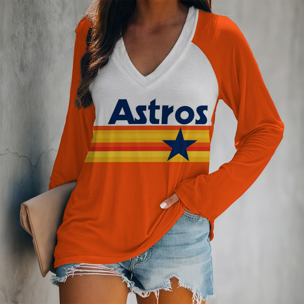 Women's V-neck Double-layered Long-sleeved Loose T-shirt - Baseswear