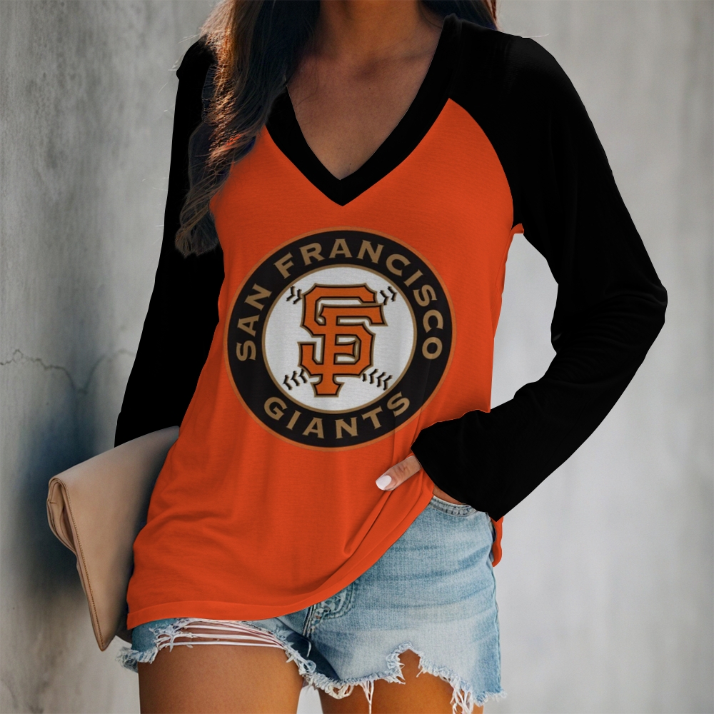 Women's V-neck Double-layered Long-sleeved Loose T-shirt - Baseswear