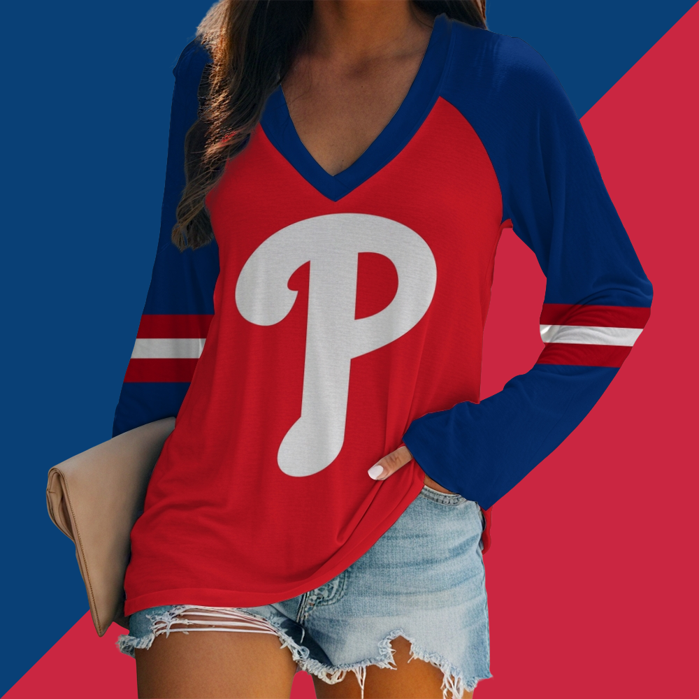 Women's V-neck Double-layered Long-sleeved Loose T-shirt - Baseswear