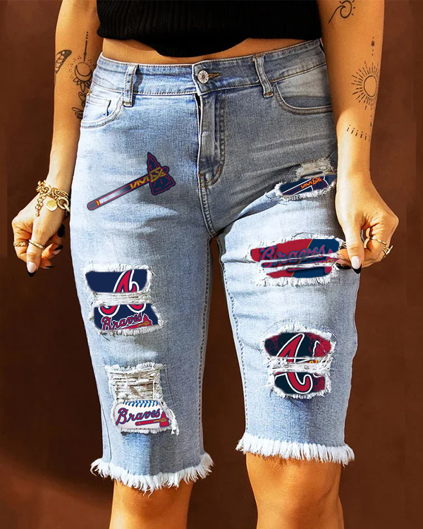 MID-RISE RIPPED PATCHES DENIM BERMUDA SHORTS - Baseswear