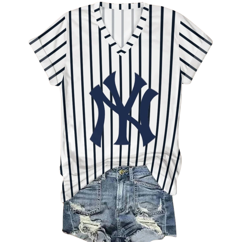Yankees V-Neck T-Shirt - Baseswear