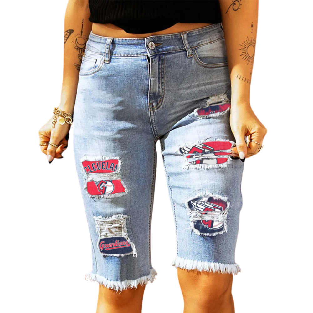MID-RISE RIPPED PATCHES DENIM BERMUDA SHORTS - Baseswear