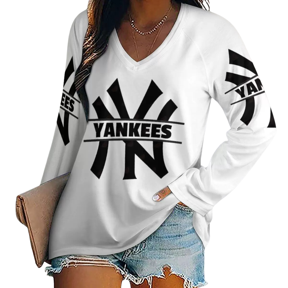 Women's V-neck Double-layered Long-sleeved Loose T-shirt - Baseswear