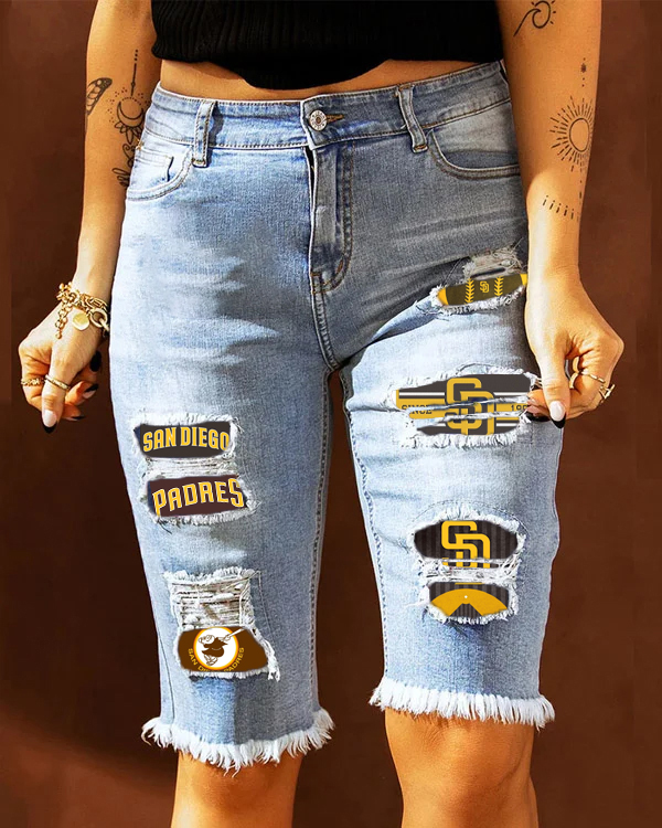 MID-RISE RIPPED PATCHES DENIM BERMUDA SHORTS - Baseswear