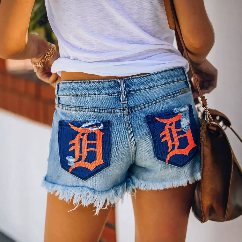 Detroit Tigers Distressed Cutoff Denim Shorts - Women - Baseswear