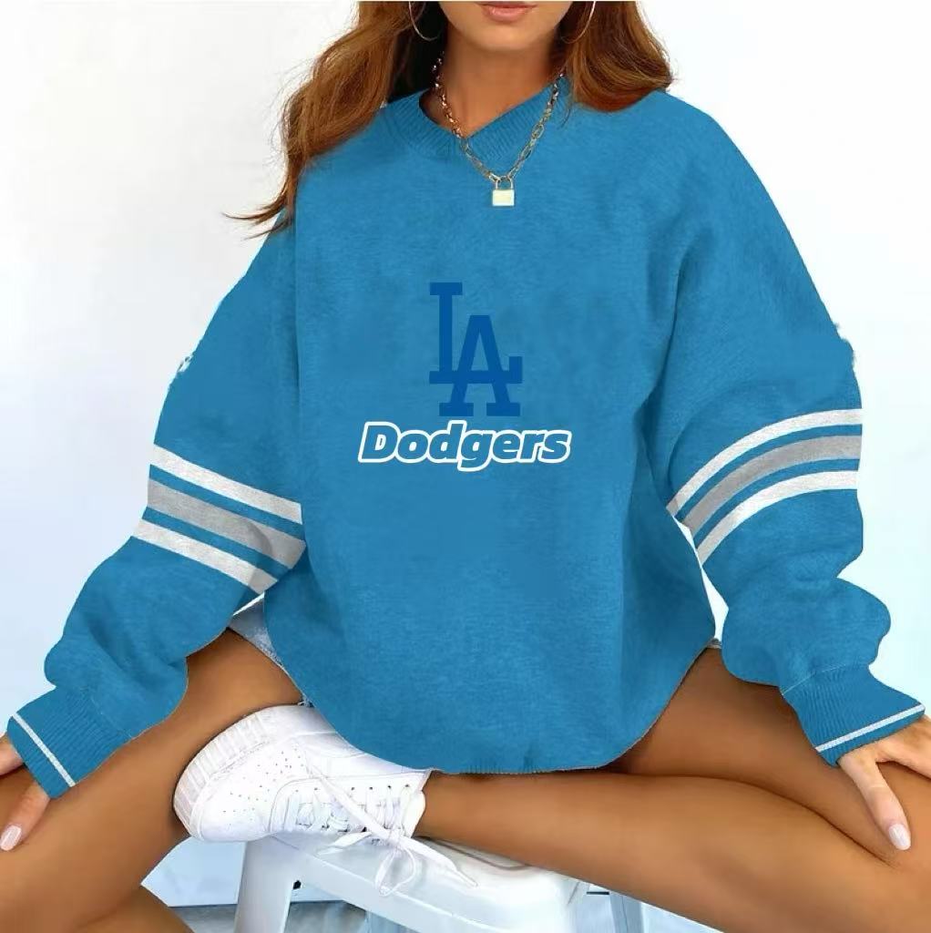 Women's Long Sleeve V-neck Pullover Sweatshirt - Baseswear