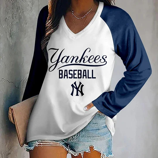 Women's V-neck Double-layered Long-sleeved Loose T-shirt - Baseswear