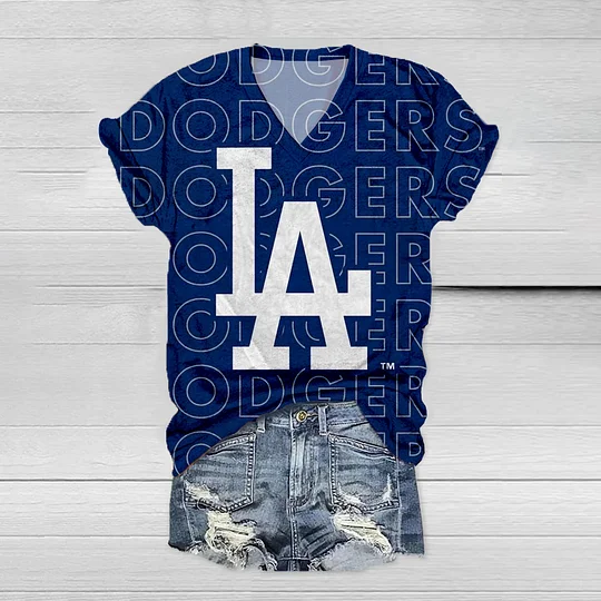 V-Neck T-Shirt - Baseswear
