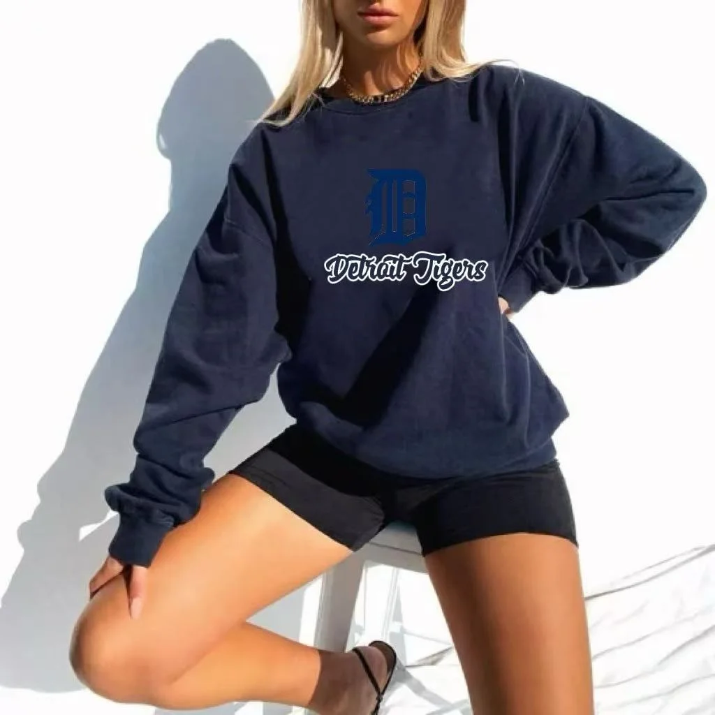Women's Long Sleeve V-neck Pullover Sweatshirt - Baseswear